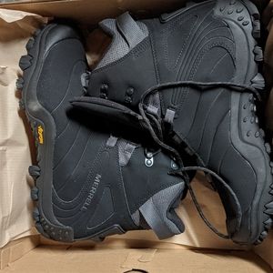 Merrell Men's Cham 8 Waterproof Winter boots, size 13, nwt